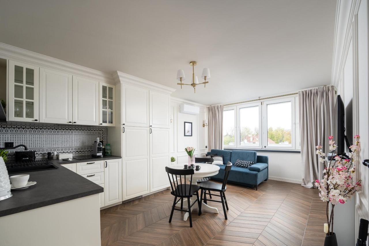 Petit Paris 36 Apartment ワルシャワ エクステリア 写真