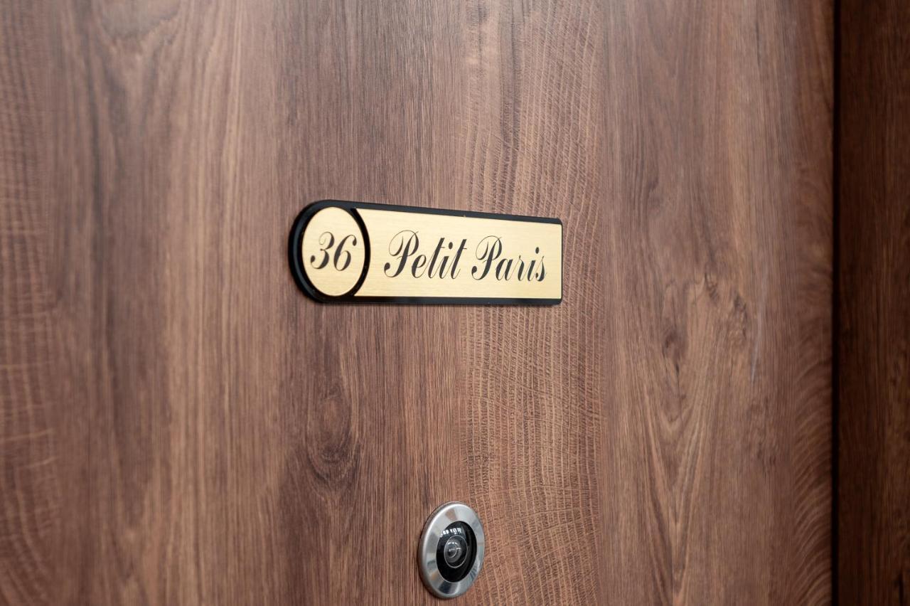 Petit Paris 36 Apartment ワルシャワ エクステリア 写真