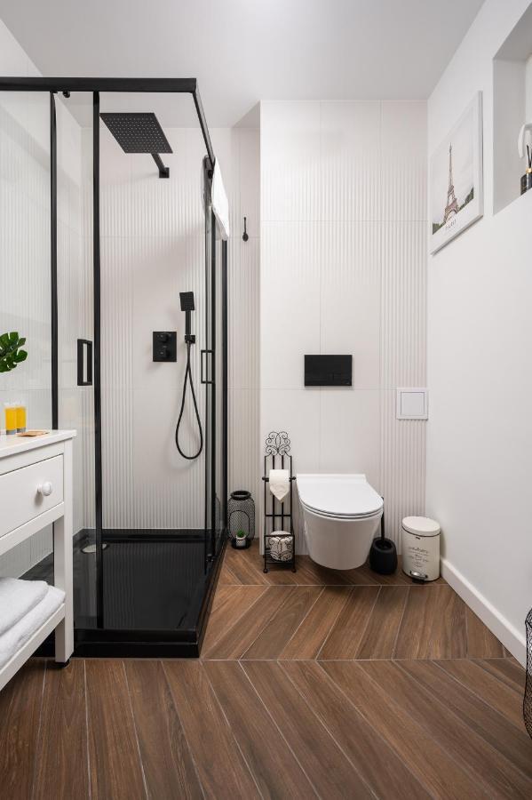 Petit Paris 36 Apartment ワルシャワ エクステリア 写真