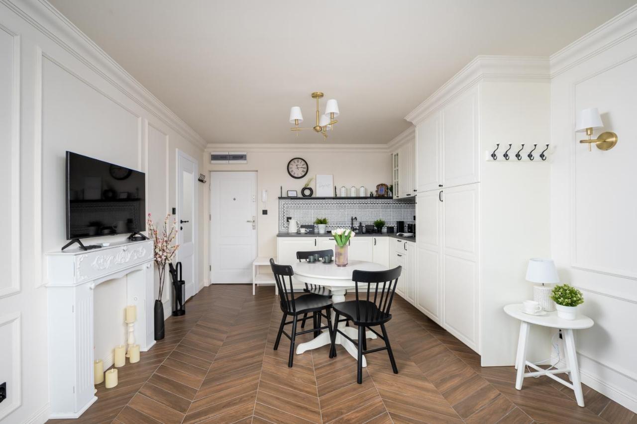 Petit Paris 36 Apartment ワルシャワ エクステリア 写真