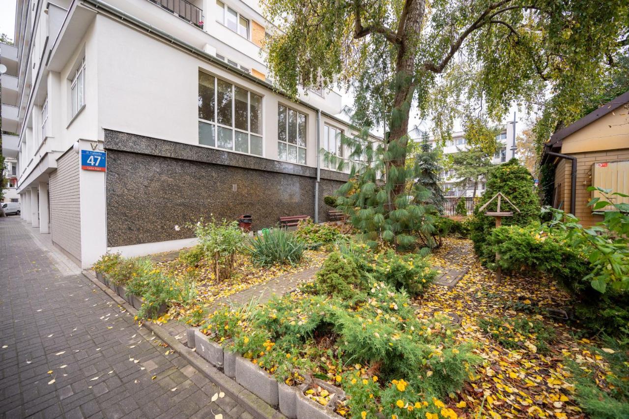 Petit Paris 36 Apartment ワルシャワ エクステリア 写真
